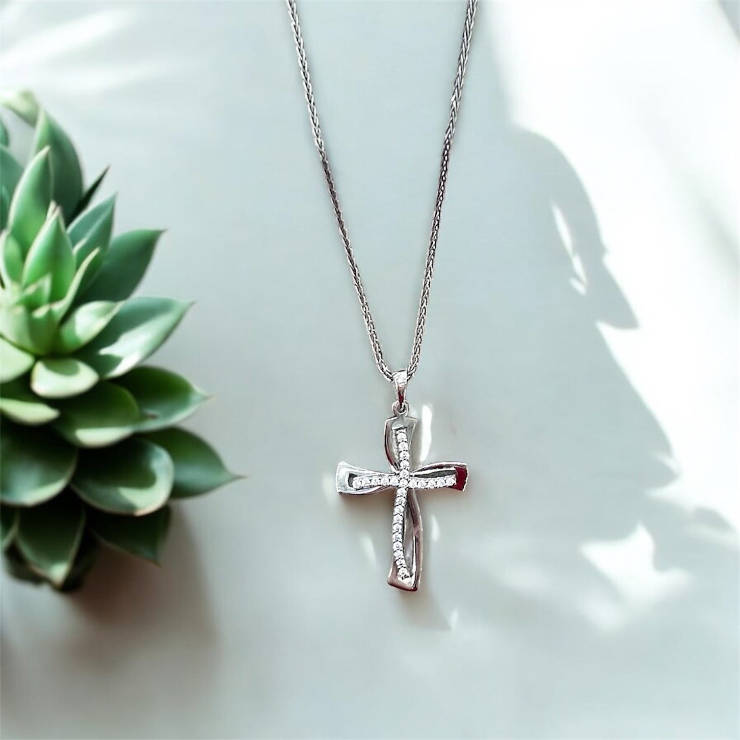 Collana in oro croce - Oro18kt*