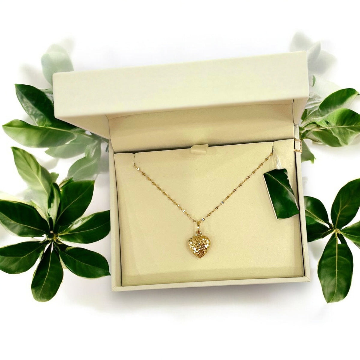 Collana in oro cuoricino  - Oro18kt - 2,4 gr