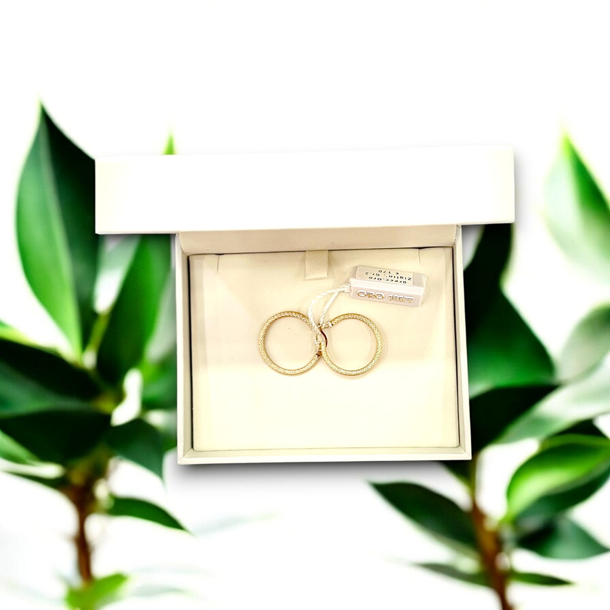 Orecchini Cerchio in Oro 18 kt – 2 gr
