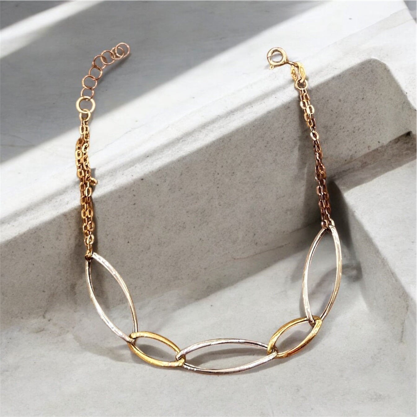 Bracciale in oro legame- Oro9kt*