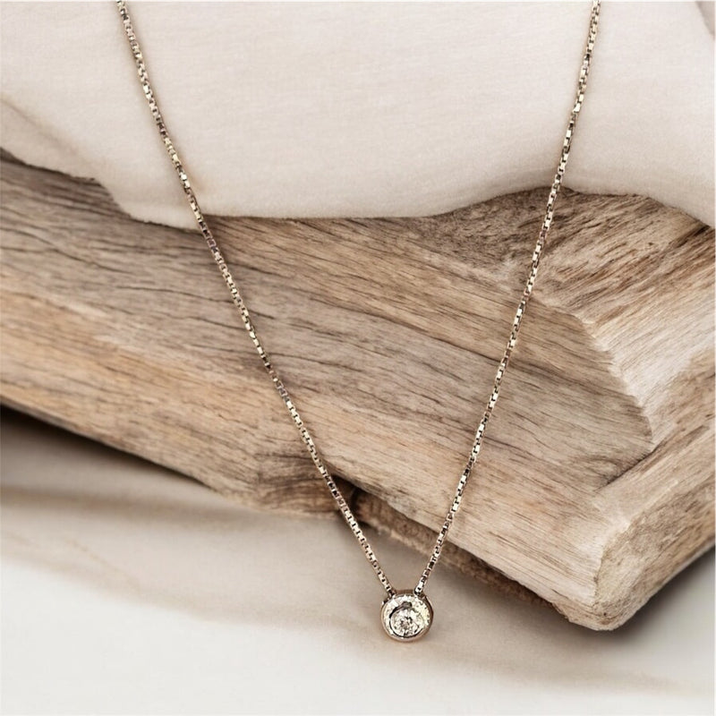 Collana in oro punto luce  - Oro18kt - 3,3 gr