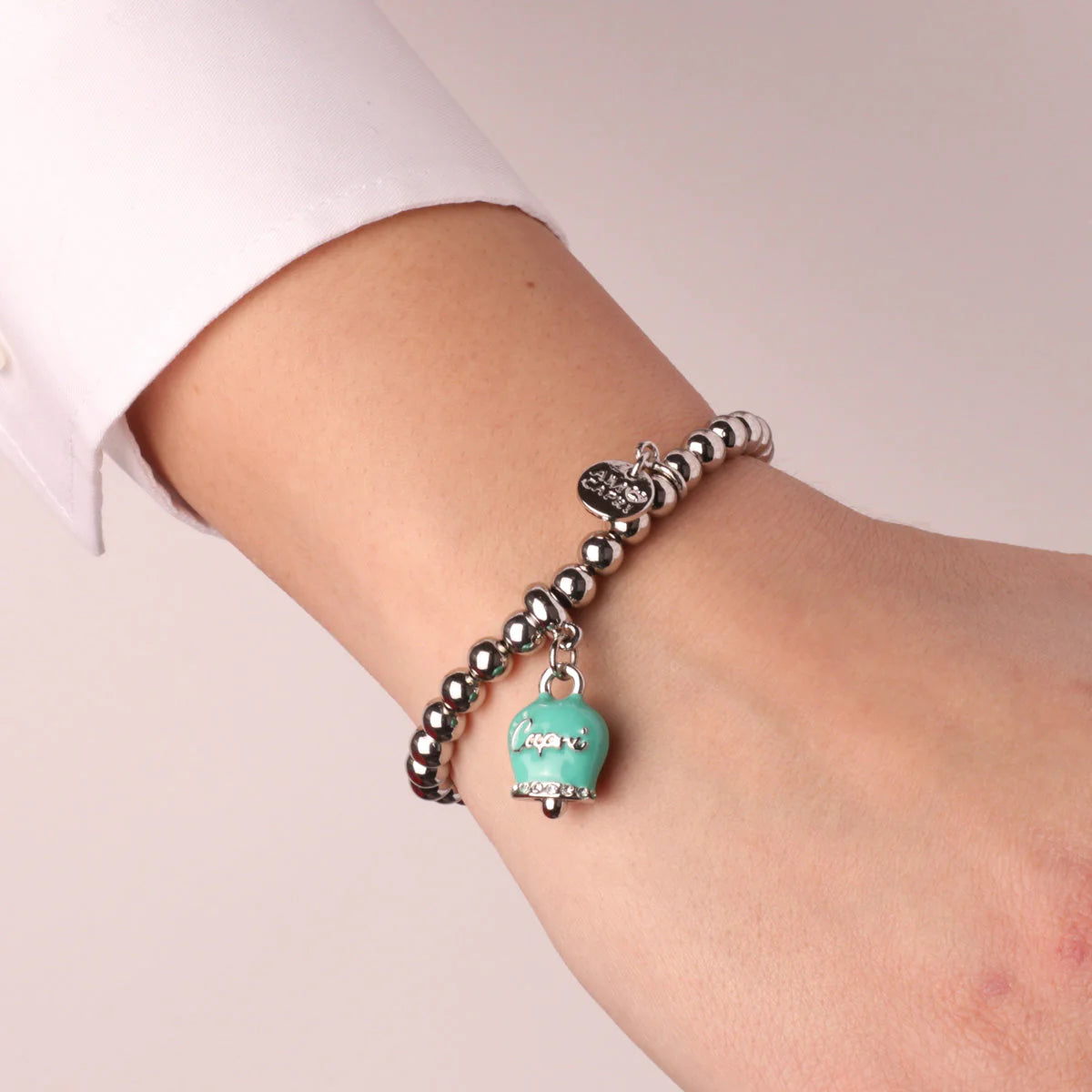 By Simon - Bracciale in Metallo con campanella pendente verde marino con scritta Capri