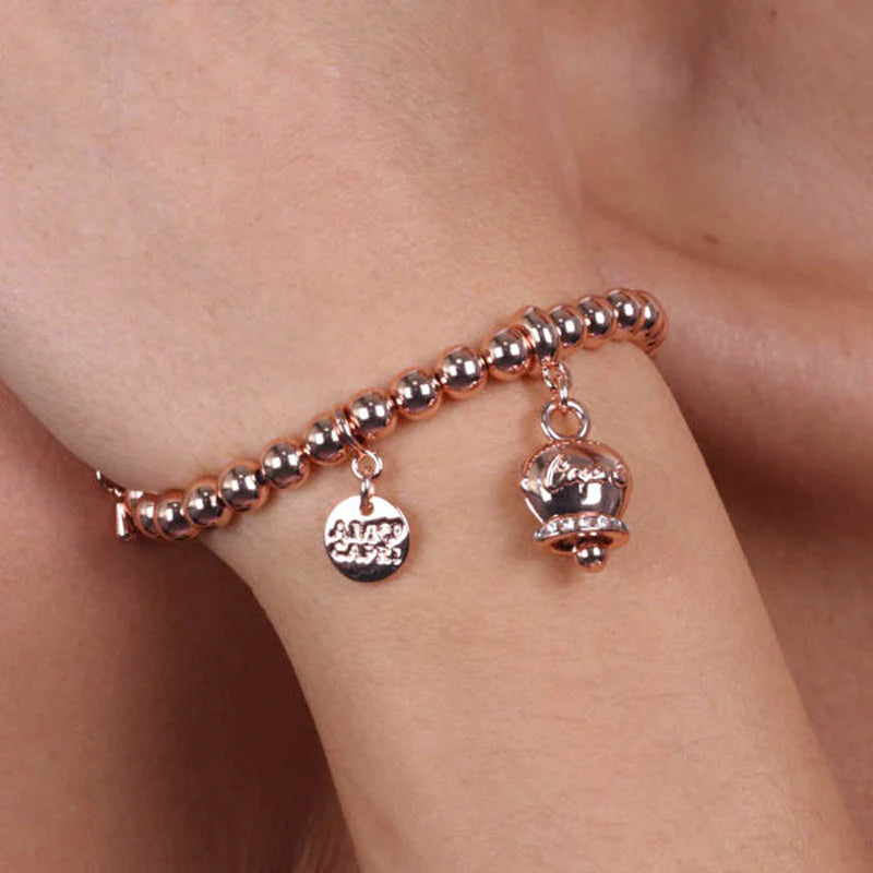 By Simon - Bracciale in Metallo maglia a sfere, con campanella scritta capri pendente, impreziosita da cristalli